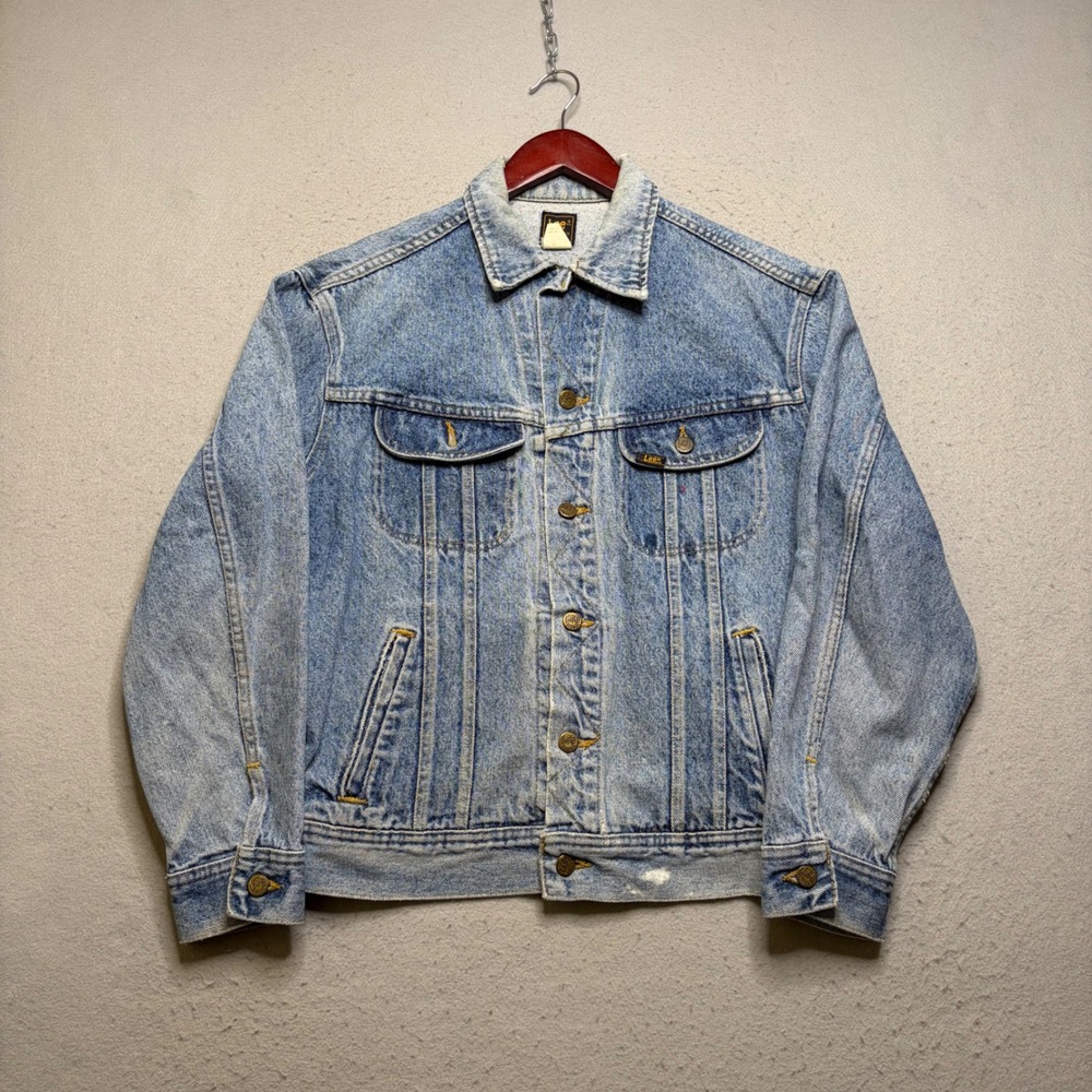 Lee Denim Jacket Mens 46 Blue Vintage 80s Trucker Distressed Acid Wash Patched